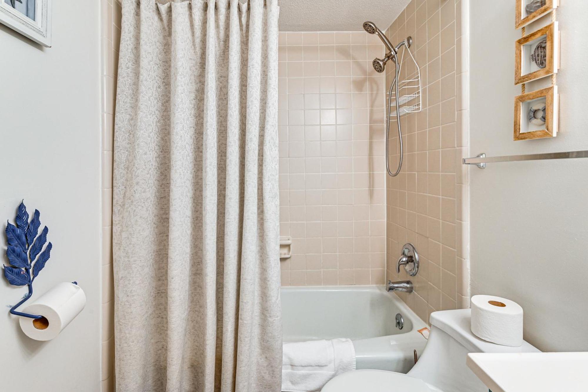 Updated Resort Condo, Walk To Myrtle Beach! Экстерьер фото
