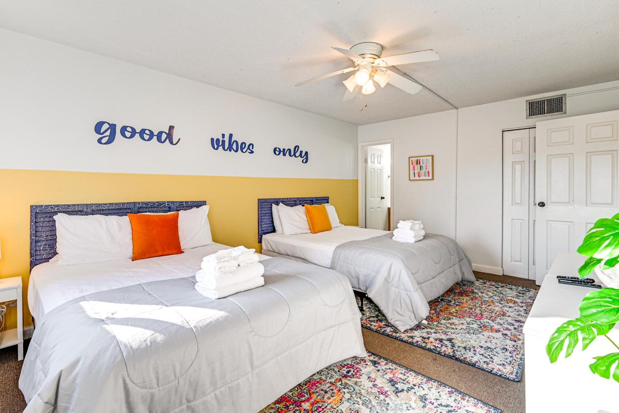 Updated Resort Condo, Walk To Myrtle Beach! Экстерьер фото