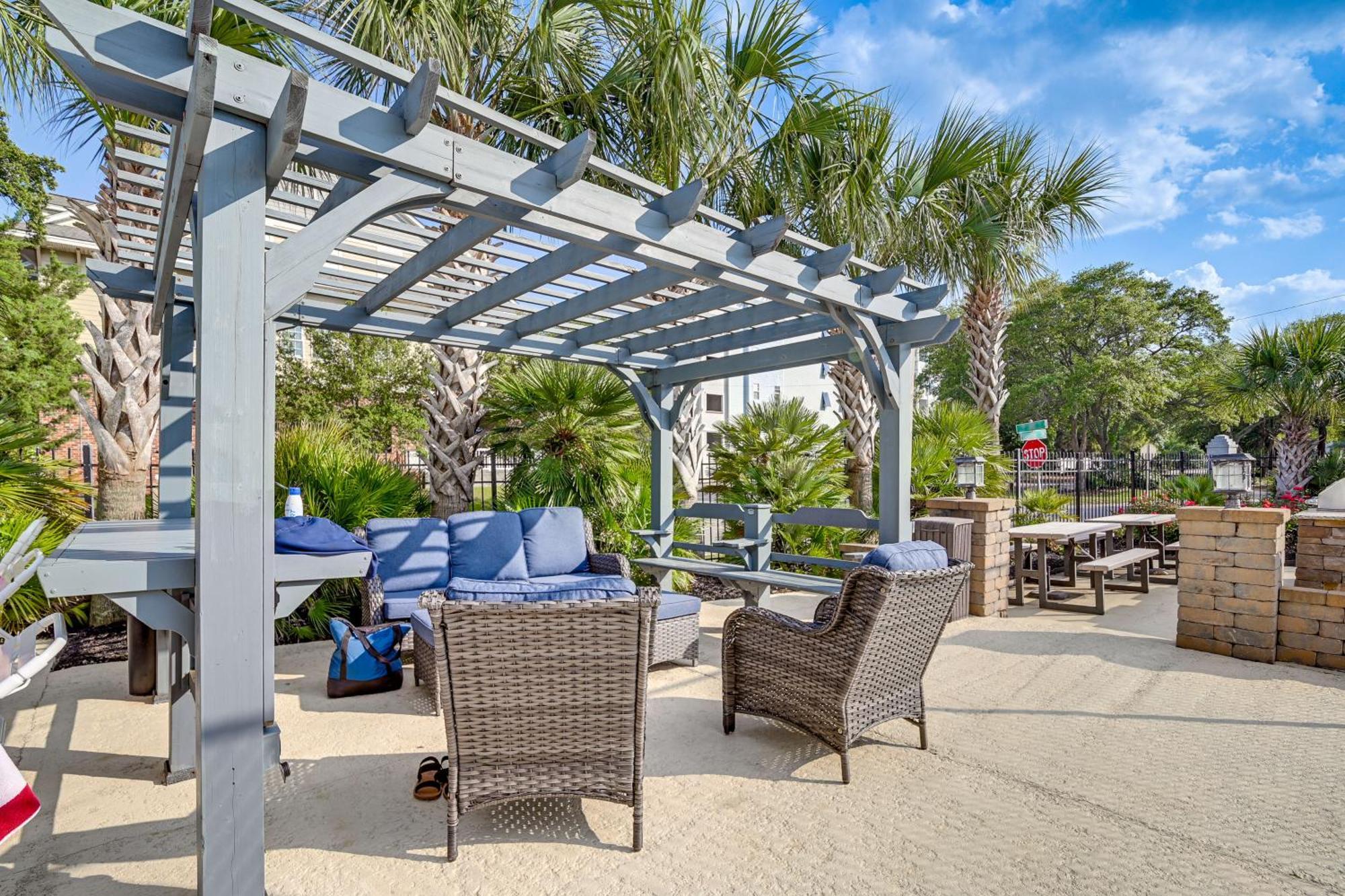 Updated Resort Condo, Walk To Myrtle Beach! Экстерьер фото